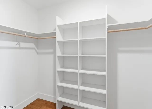 $2,900 | 68 Main Street, Unit 1, Newark, NJ 07105