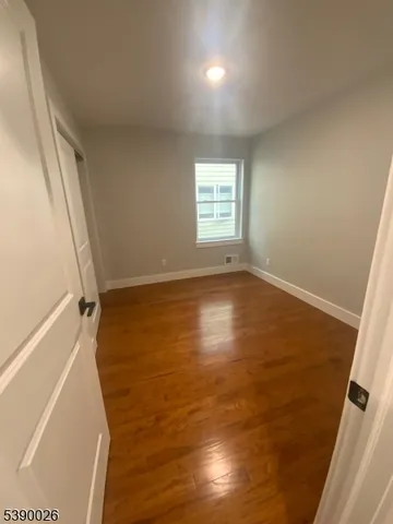 $2,900 | 68 Main Street, Unit 1, Newark, NJ 07105