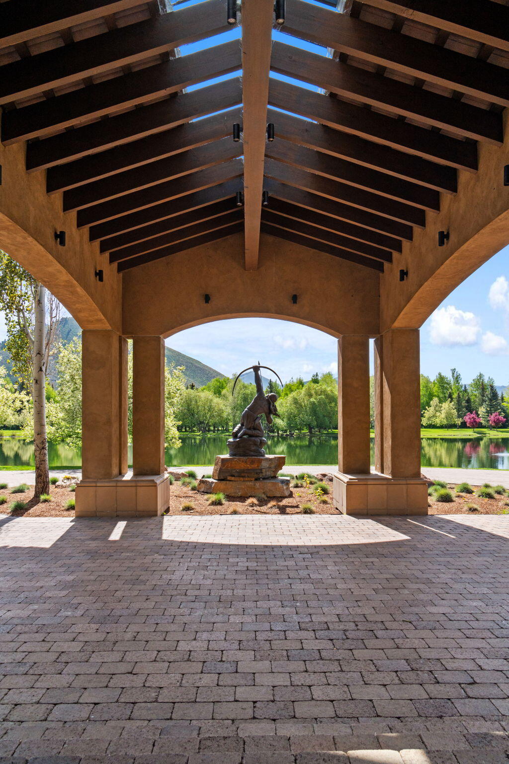 121 Feather Lane Hailey, ID 83333 - Photo 2 of 49 Porte Cochere