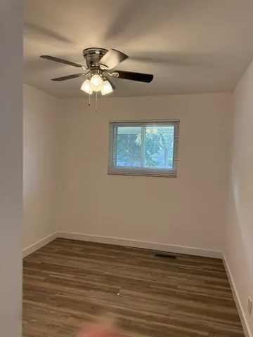 $2,950 | 533 Redwood Road, Bolingbrook, IL 60440