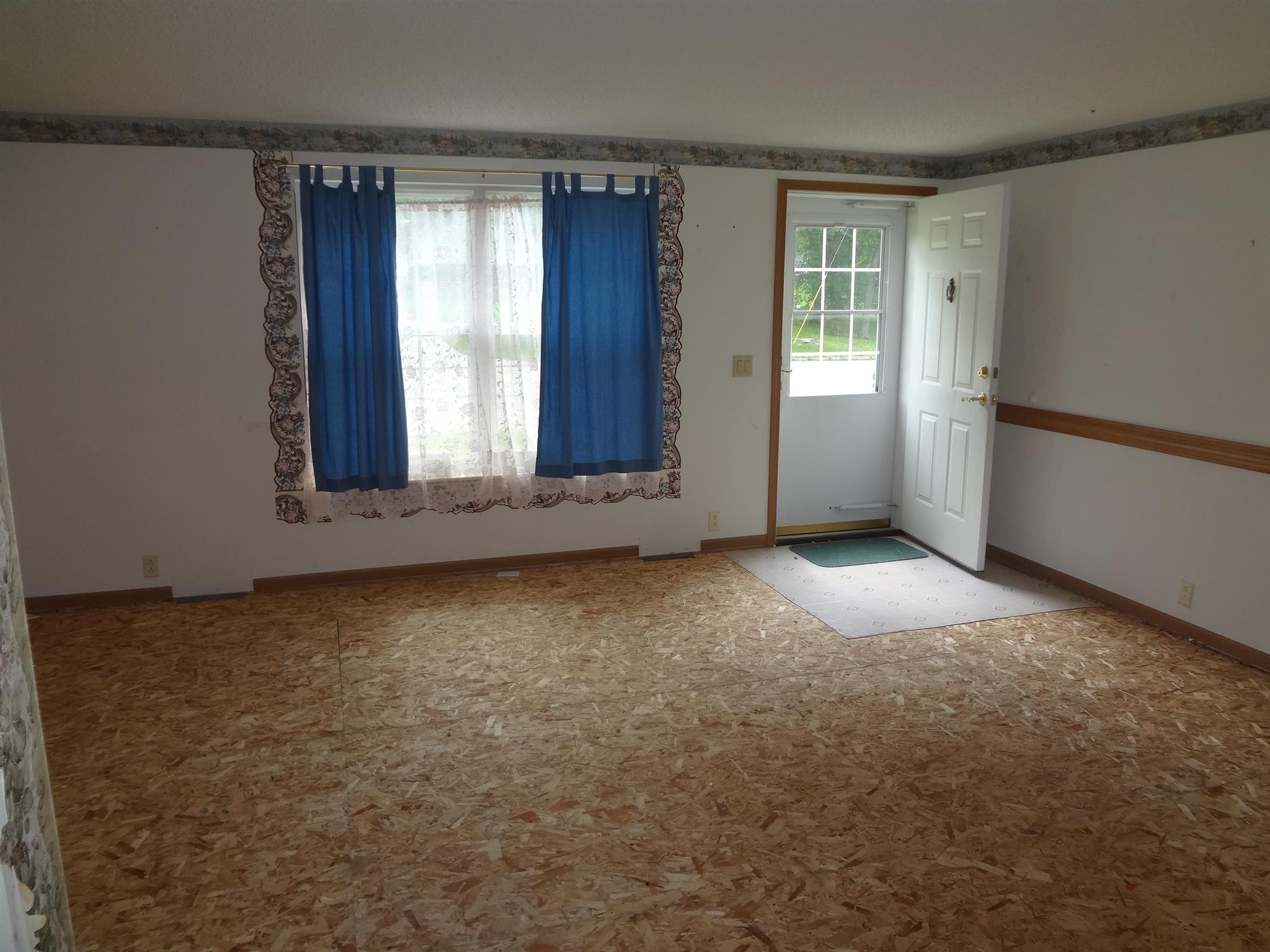 1400 Jefferson Street Rochester, IN 46975 - Photo 2 of 13