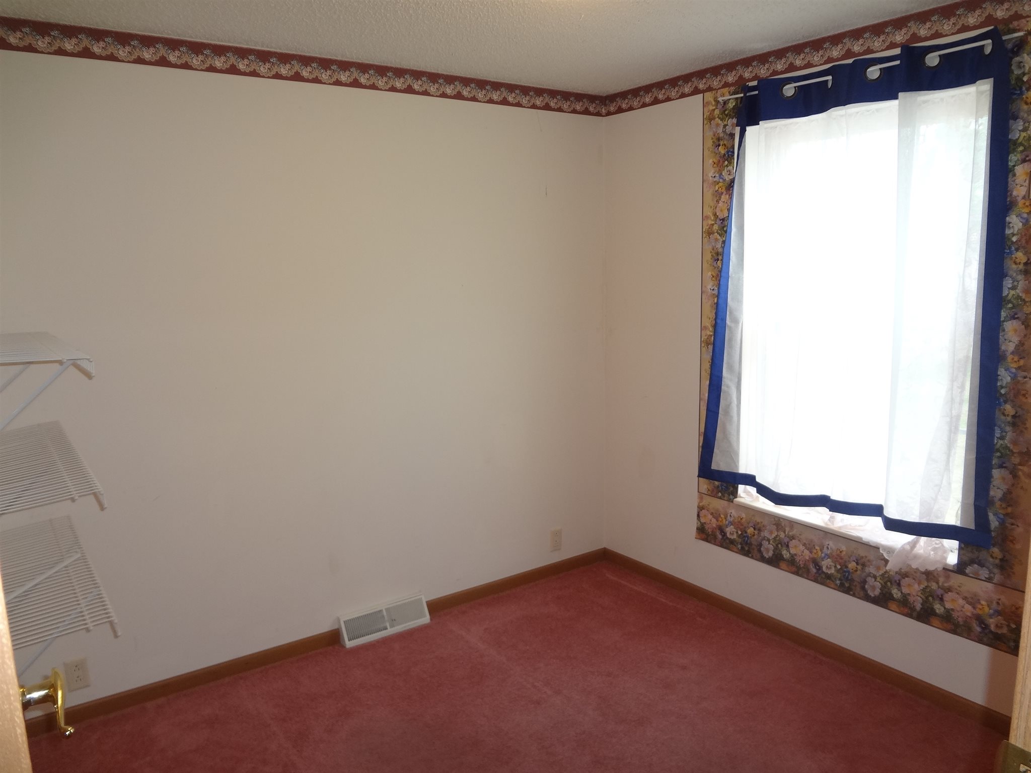 1400 Jefferson Street Rochester, IN 46975 - Photo 6 of 13