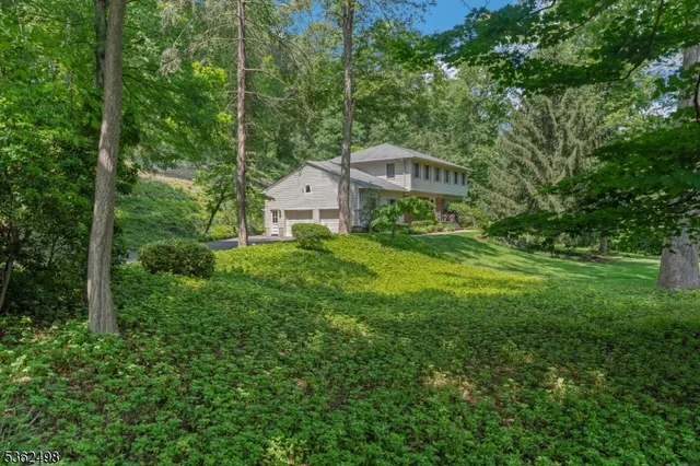$959,000 | 71 Mt Harmony Road, Bernardsville, NJ 07924