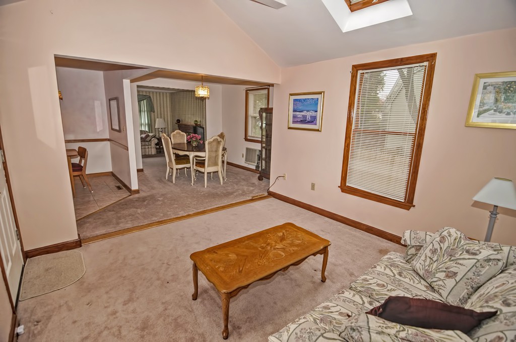 59 Arnold Road Norwood, MA 02062 - Photo 13 of 29 Gallery Image 13
