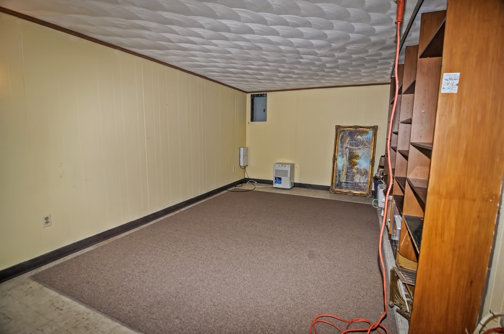 59 Arnold Road Norwood, MA 02062 - Photo 25 of 29 Gallery Image 25