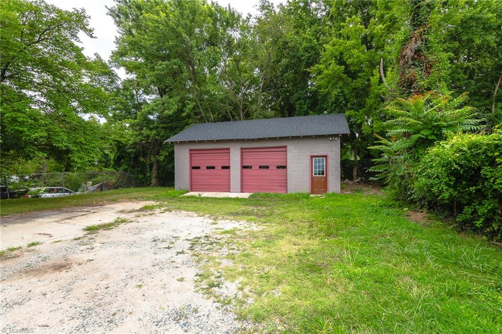2002 McConnell Road Greensboro, NC 27401 - Photo 26 of 28 Gallery Image 26