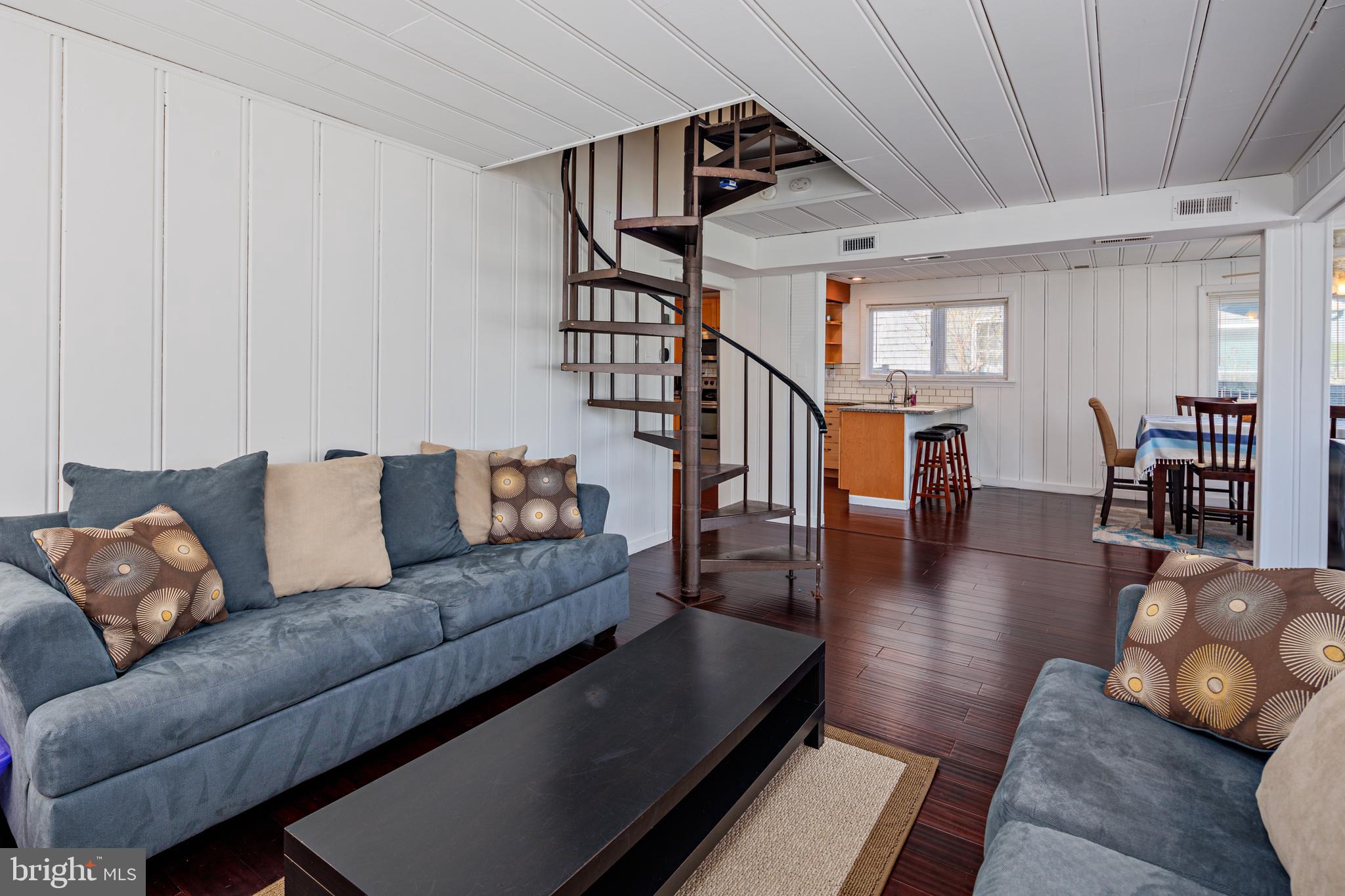 313 Cadle Avenue Edgewater, MD 21037 - Photo 11 of 62