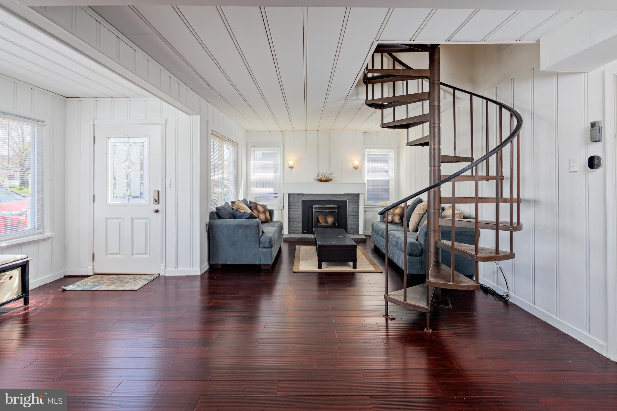 313 Cadle Avenue Edgewater, MD 21037 - Photo 7 of 62