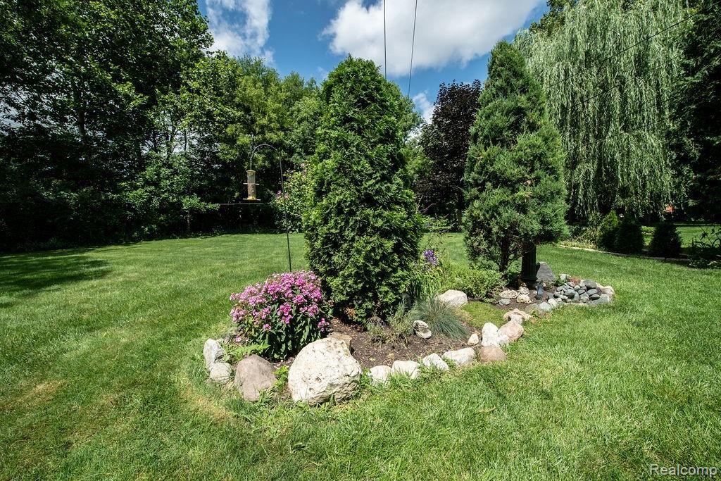 2505 Oliver Road Royal Oak, MI 48073 - Photo 15 of 23