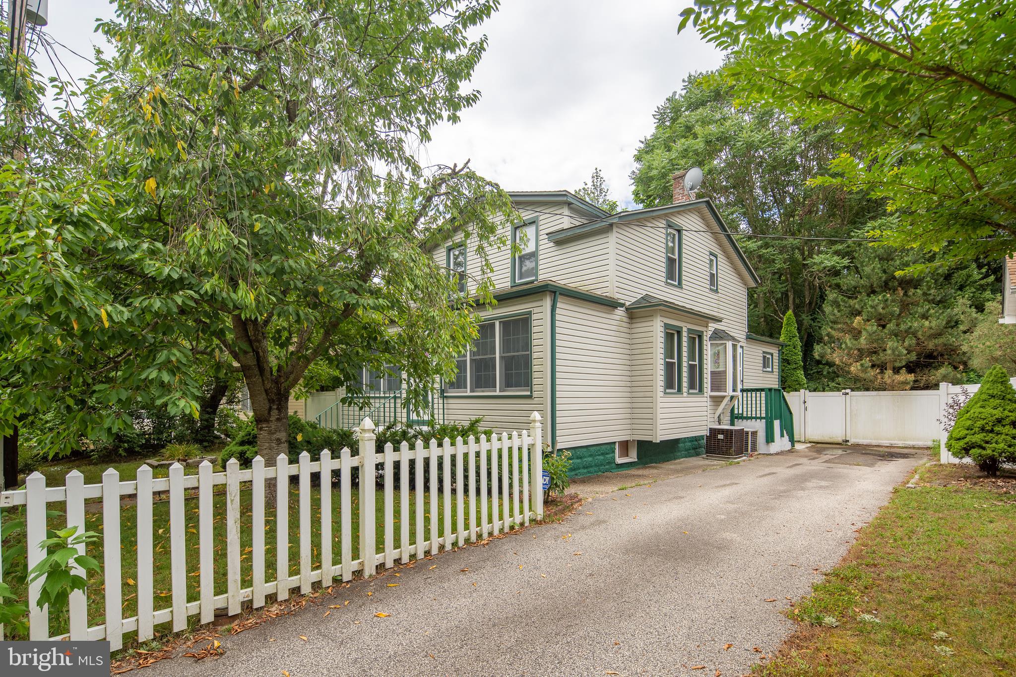 9 McKee Road Gibbsboro, NJ 08026 - Photo 1 of 23