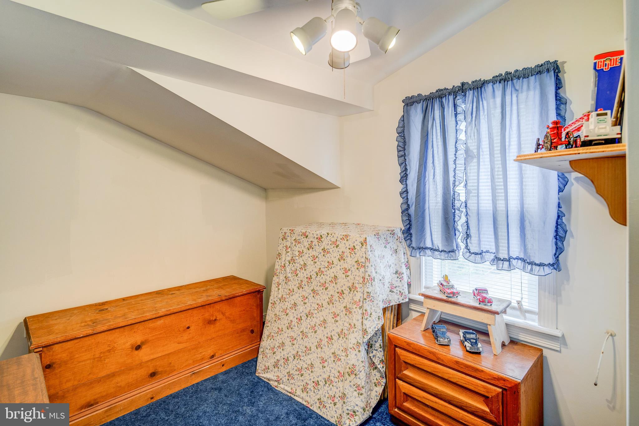 9 McKee Road Gibbsboro, NJ 08026 - Photo 15 of 23