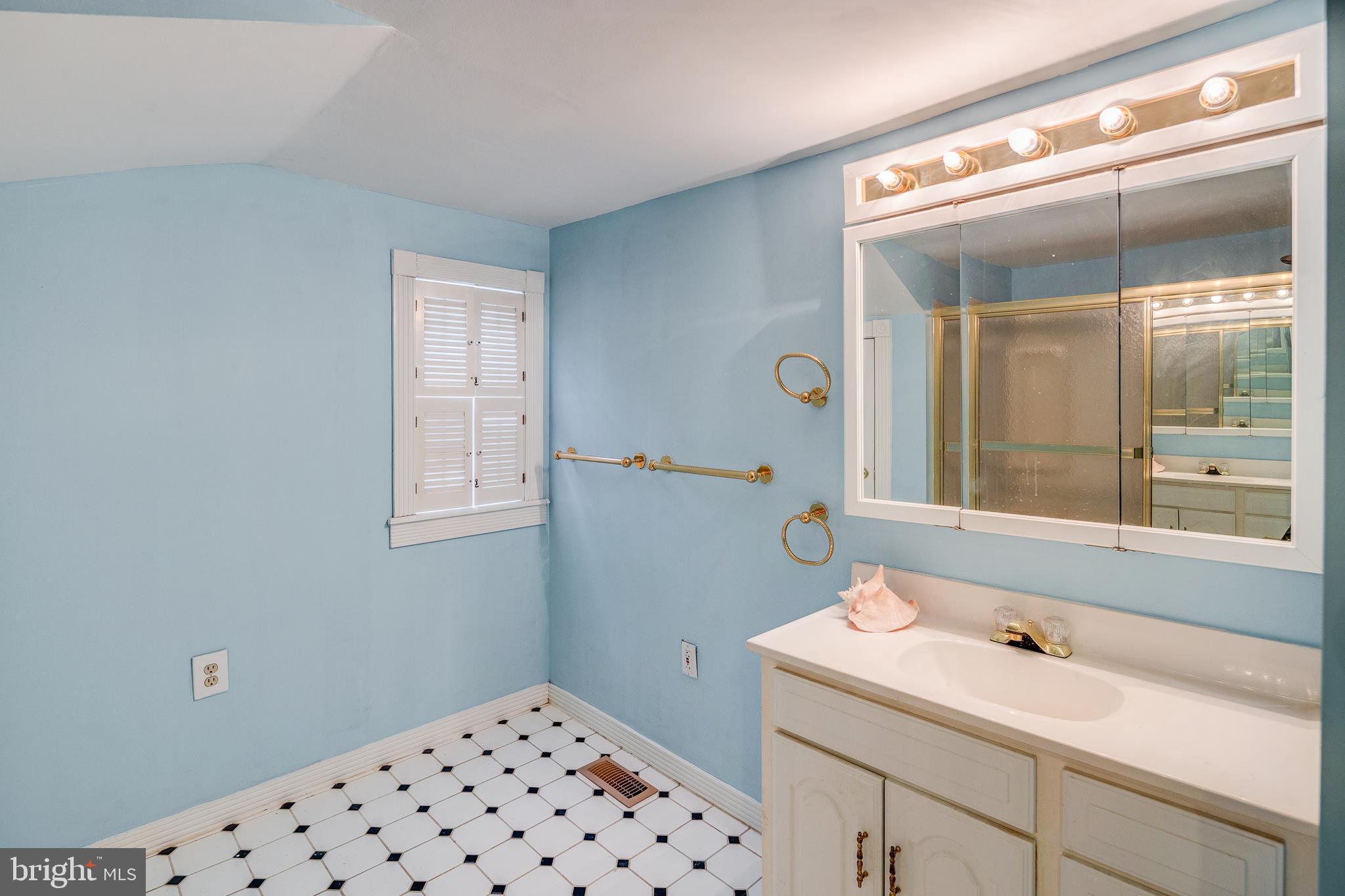 9 McKee Road Gibbsboro, NJ 08026 - Photo 19 of 23