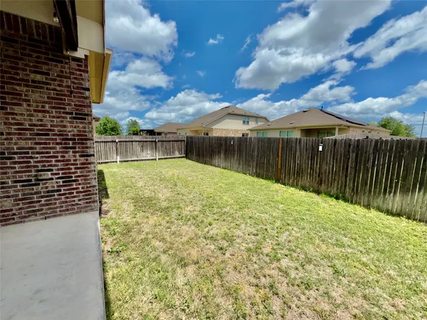 $2,750 | 21413 Merveil Drive, Pflugerville, TX 78660