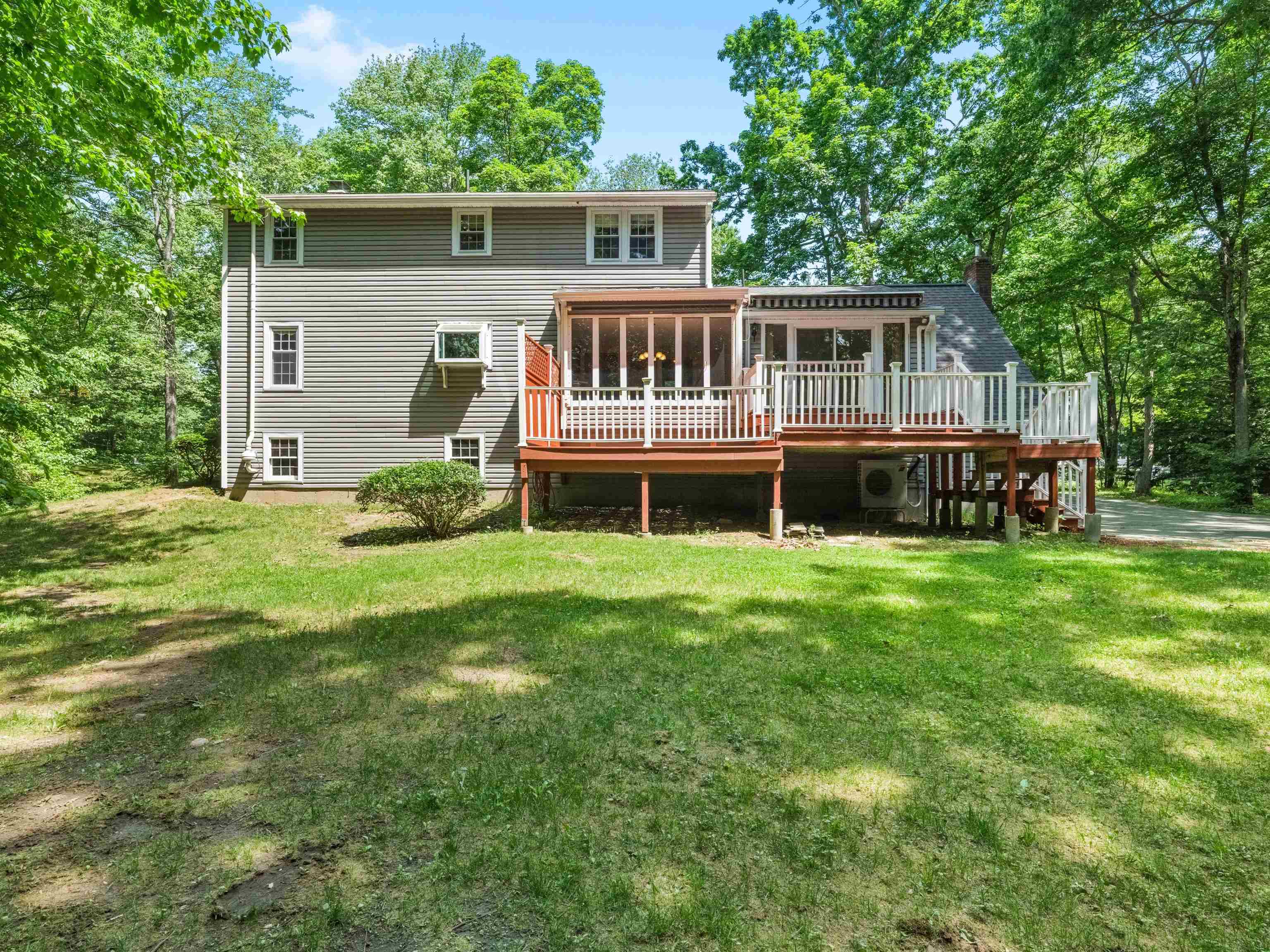 35 Sawyer Road Hampstead, NH 03841 - Photo 5 of 58