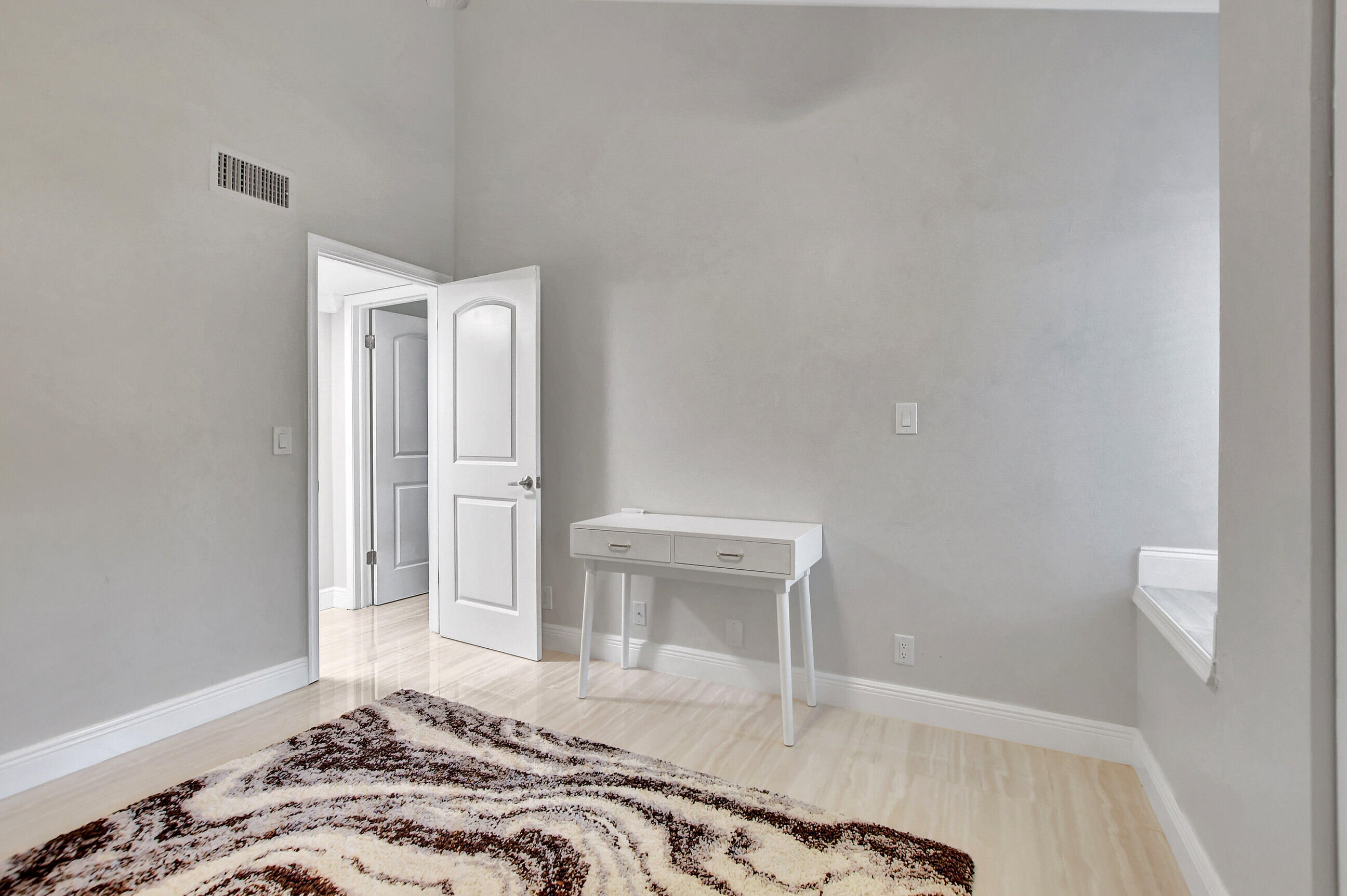 1061 Northwest 13th Street, Unit 4 Boca Raton, FL 33486 - Photo 20 of 26 2nd bedroom