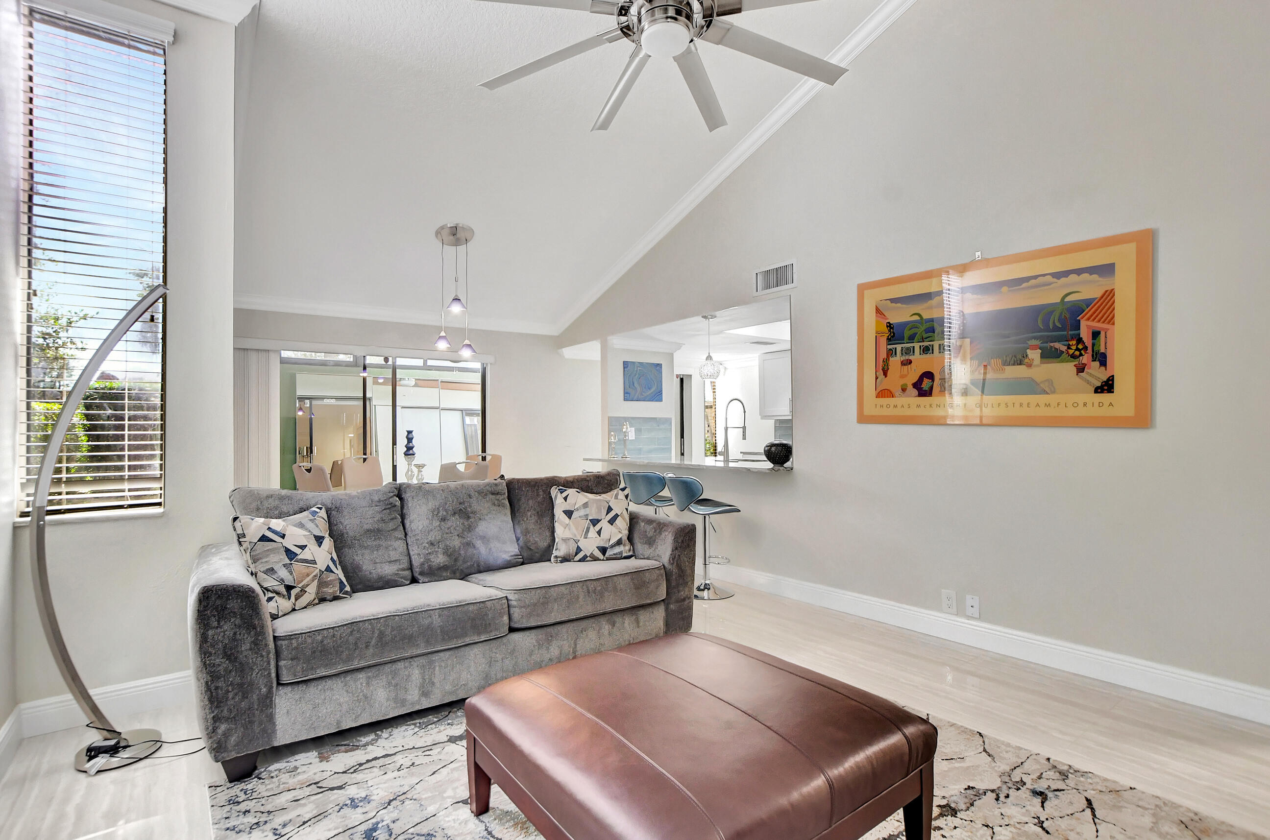 1061 Northwest 13th Street, Unit 4 Boca Raton, FL 33486 - Photo 5 of 26 living room