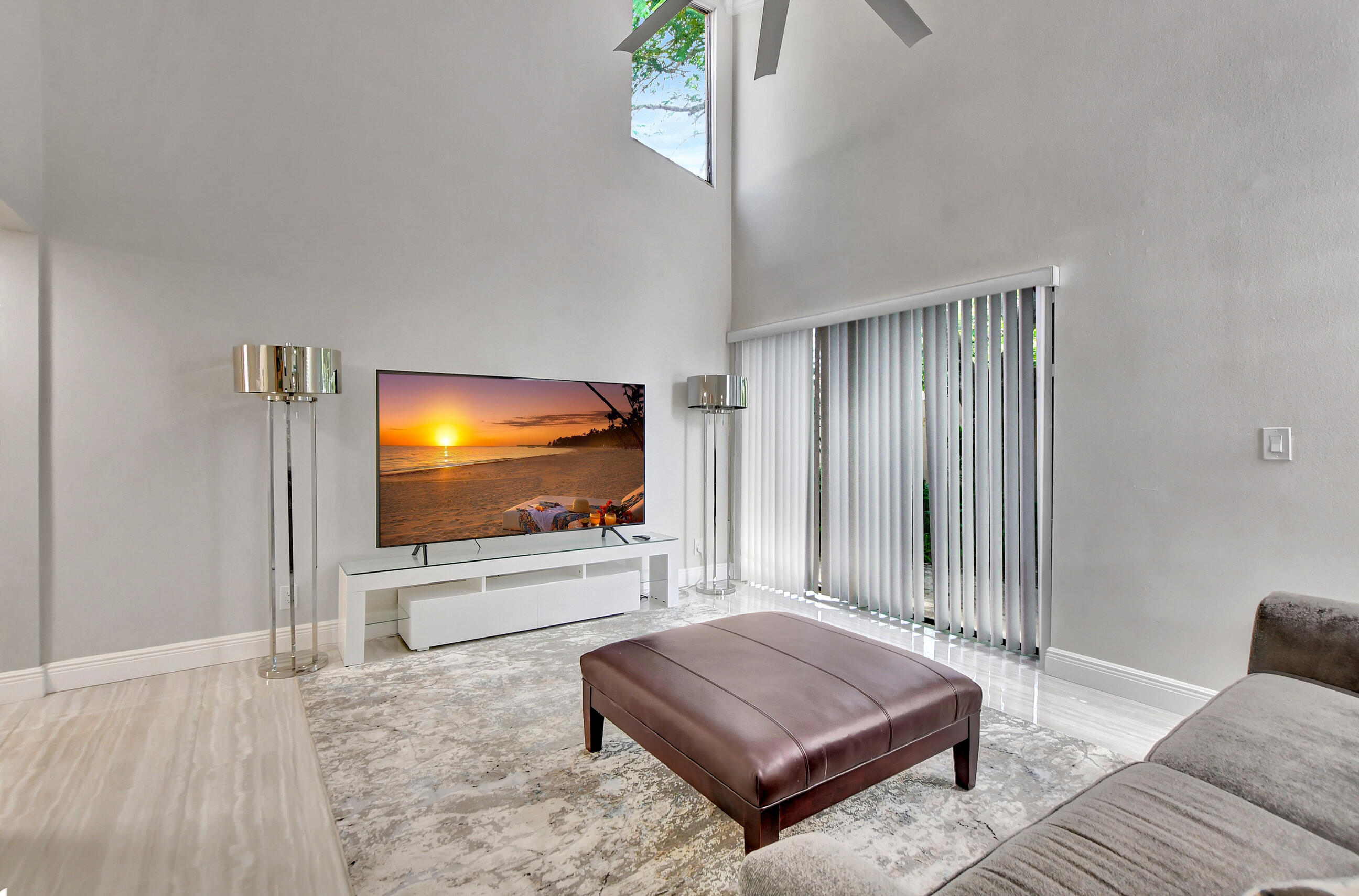 1061 Northwest 13th Street, Unit 4 Boca Raton, FL 33486 - Photo 6 of 26 living room