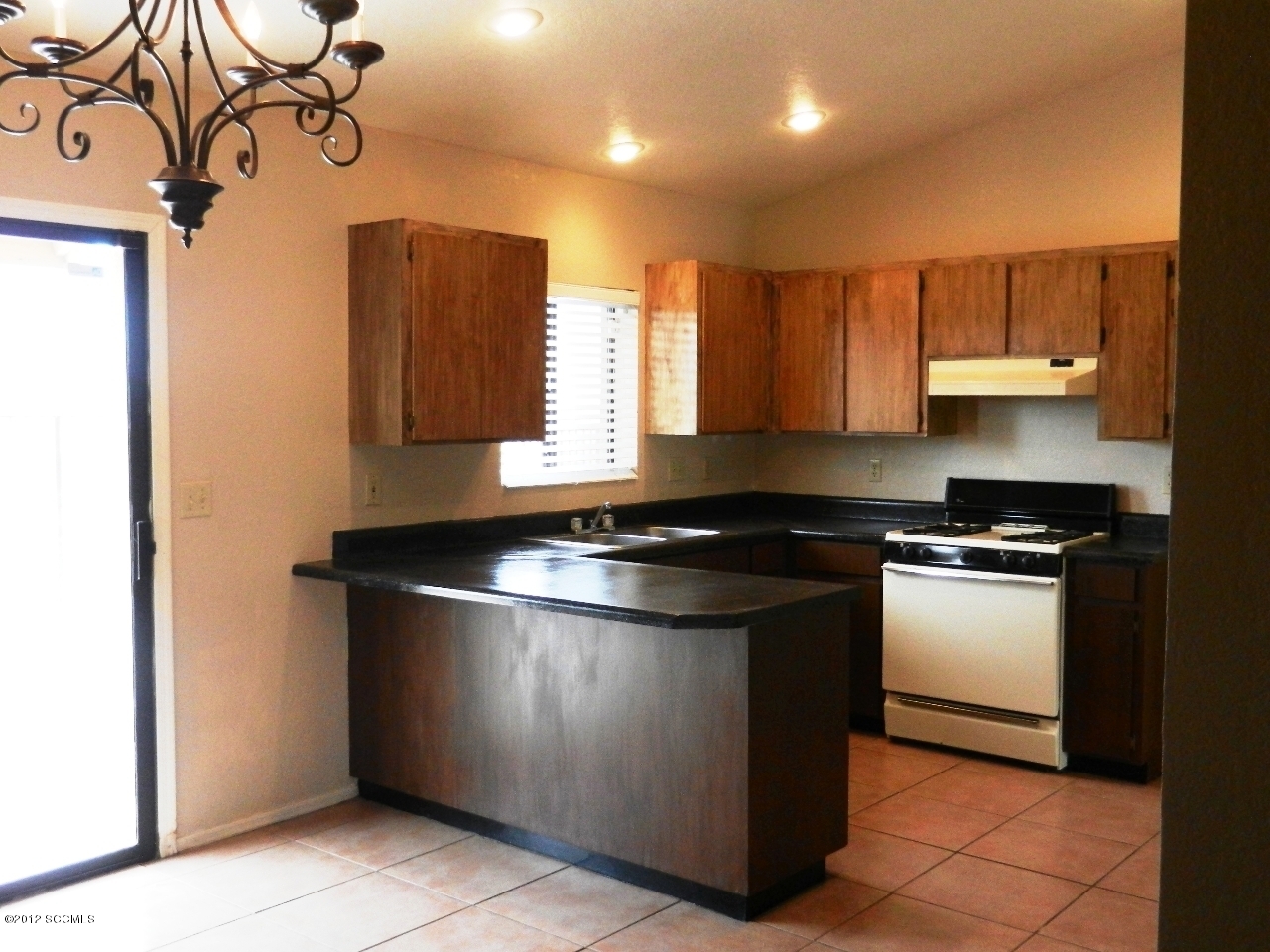 289 Dixie Lane Rio Rico, AZ 85648 - Photo 12 of 27