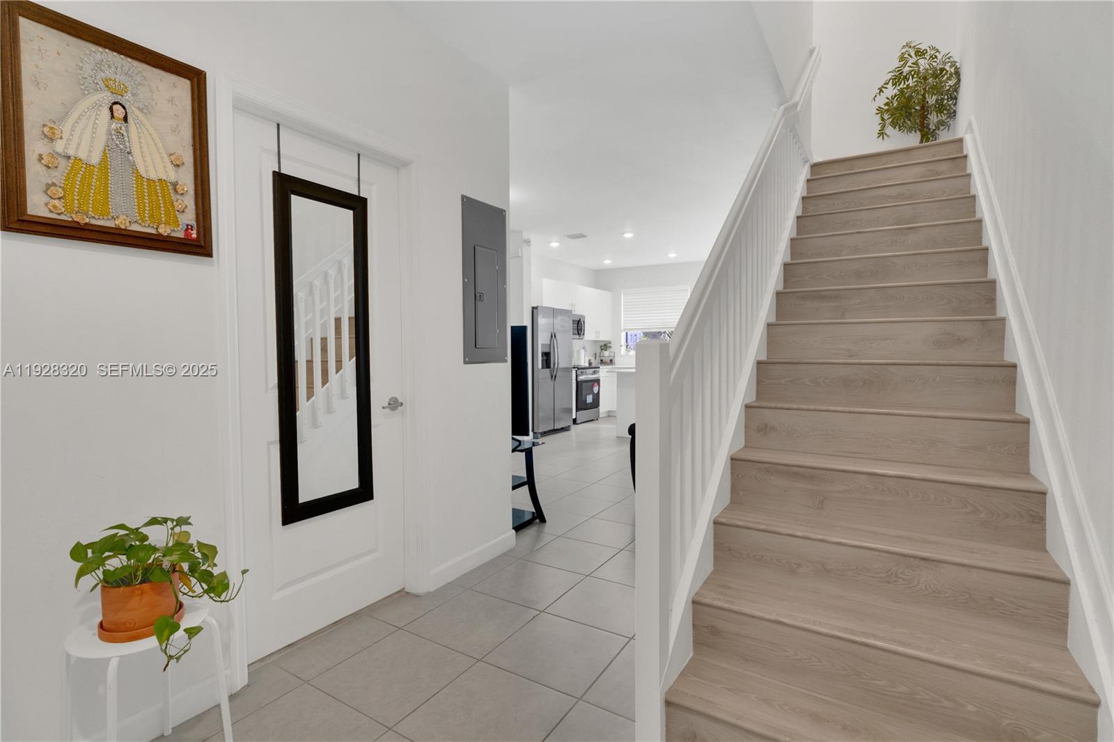 16266 Southwest 291st Street Homestead, FL 33033 - Photo 14 of 34 a view of entryway and hall