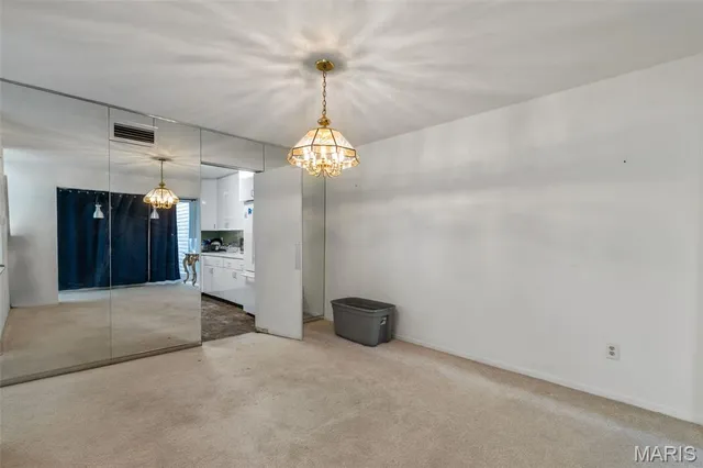 $225,000 | 11538 Sandy View Drive, Unit 212, St. Louis, MO 63146