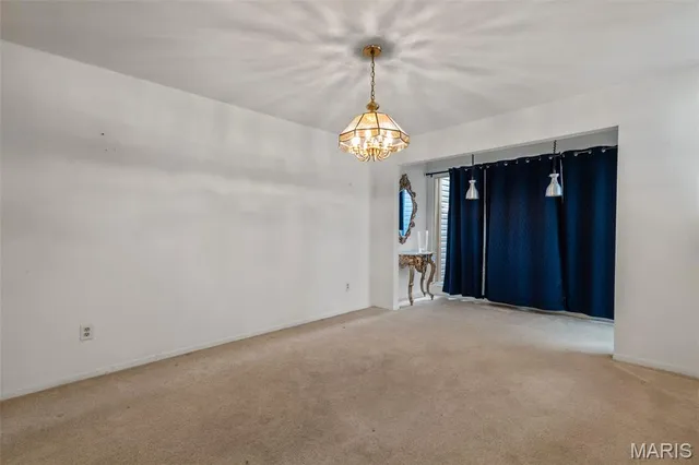 $225,000 | 11538 Sandy View Drive, Unit 212, St. Louis, MO 63146