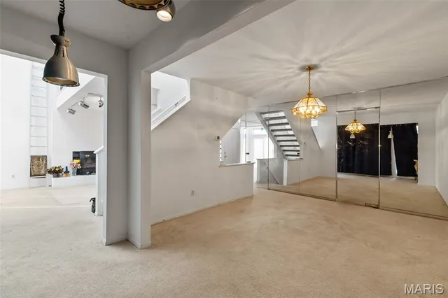 $225,000 | 11538 Sandy View Drive, Unit 212, St. Louis, MO 63146