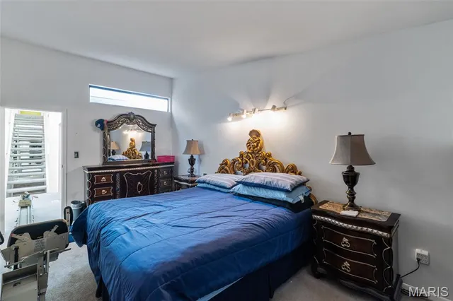 $225,000 | 11538 Sandy View Drive, Unit 212, St. Louis, MO 63146