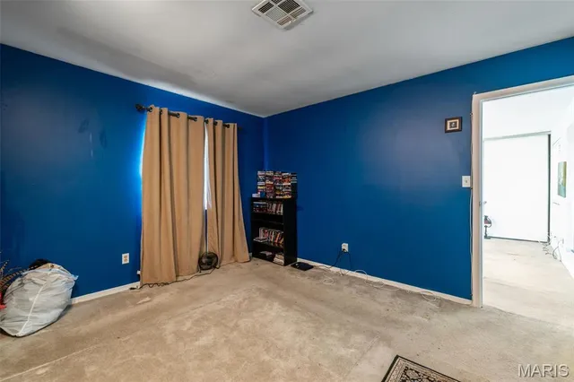 $225,000 | 11538 Sandy View Drive, Unit 212, St. Louis, MO 63146