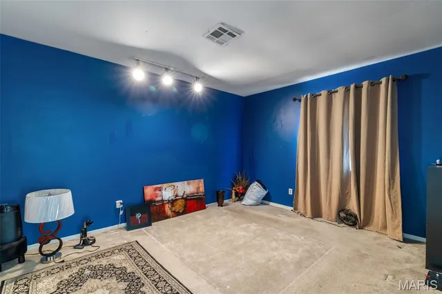 $225,000 | 11538 Sandy View Drive, Unit 212, St. Louis, MO 63146