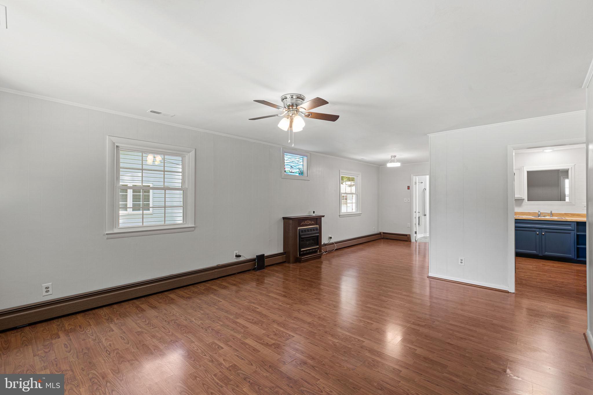18352 River Road Tall Timbers, MD 20690 - Photo 13 of 29 Living Room