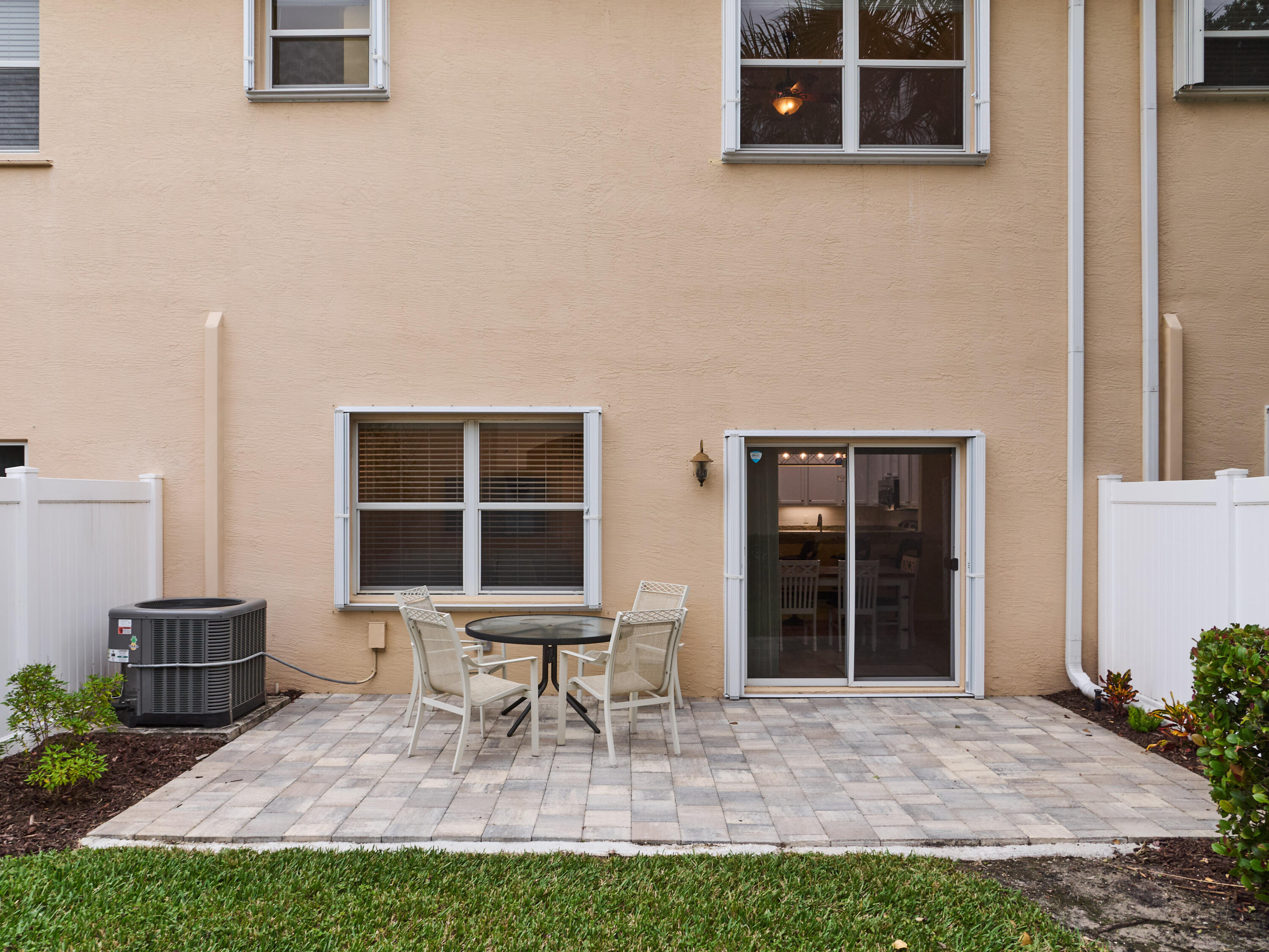 208 Southwest Otter Run Place Stuart, FL 34997 - Photo 14 of 24 P1112989