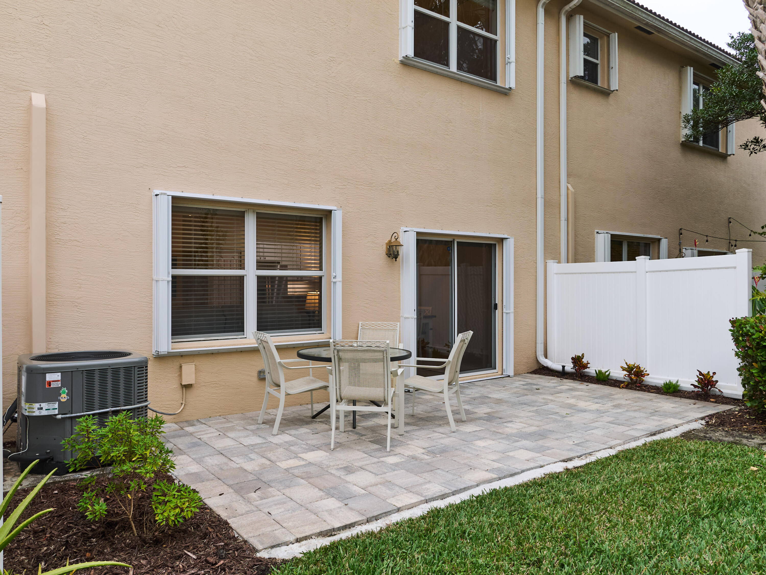 208 Southwest Otter Run Place Stuart, FL 34997 - Photo 15 of 24 P1112990