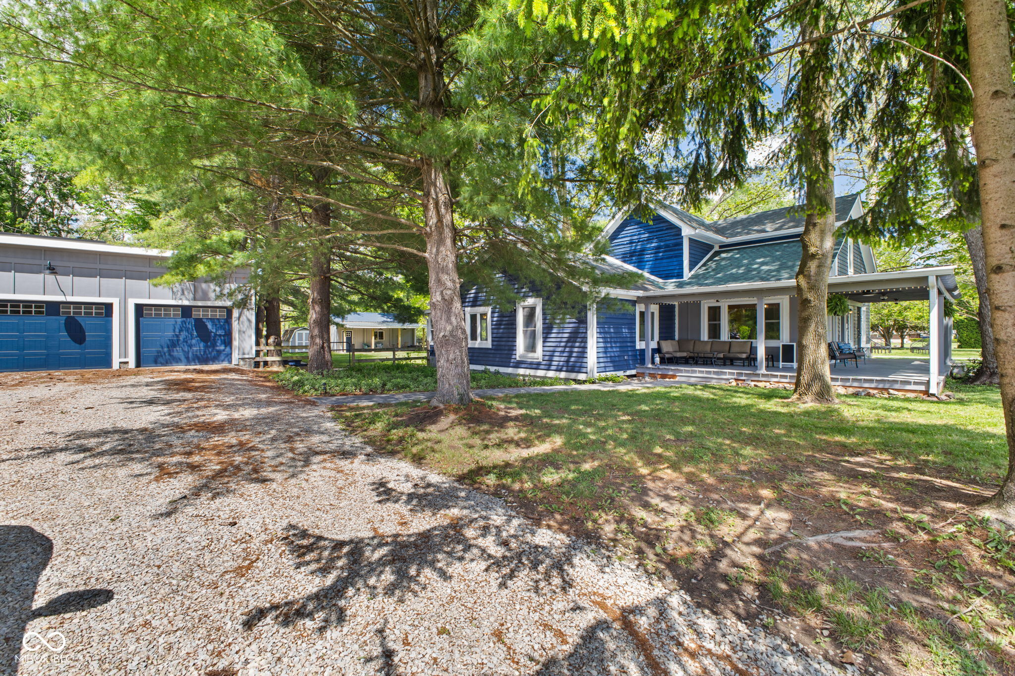 11816 South McGregor Road Indianapolis, IN 46259 - Photo 3 of 53