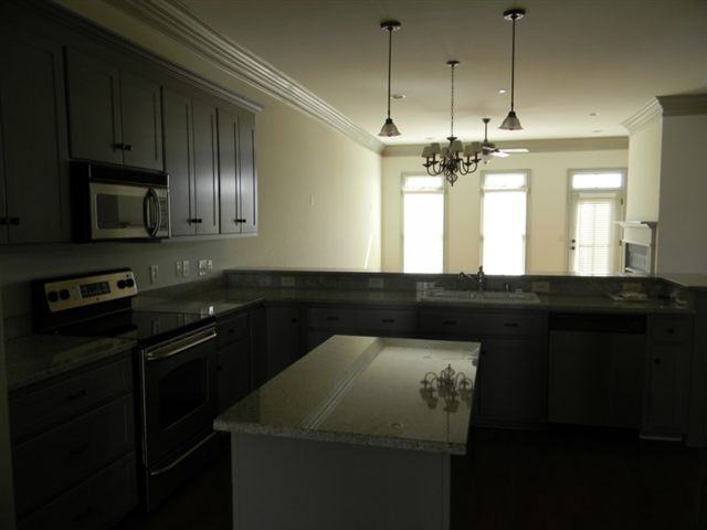 27 Rivoli Lane Greenville, SC 29615 - Photo 2 of 15 Gallery Image 2