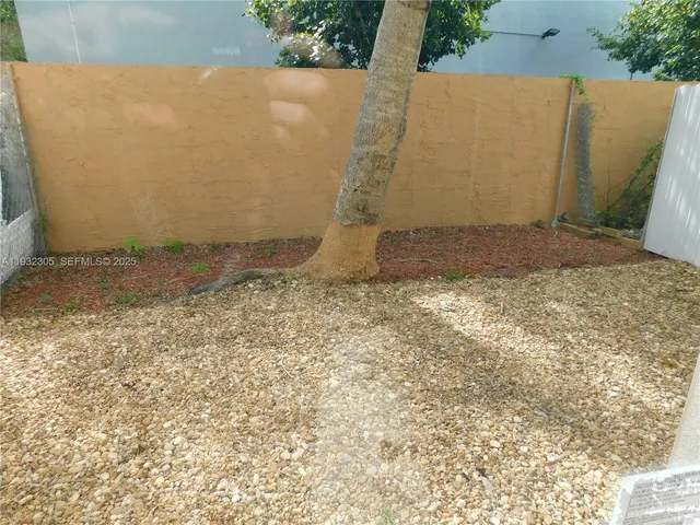 $2,700 | 21485 Southwest 112th Avenue, Unit 408, Miami, FL 33170