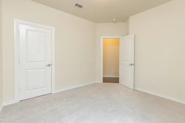 $3,500 | 11 Pioneer Canyon Place, The Woodlands, TX 77375