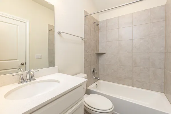 $3,500 | 11 Pioneer Canyon Place, The Woodlands, TX 77375