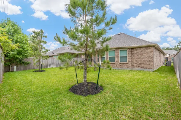 $3,500 | 11 Pioneer Canyon Place, The Woodlands, TX 77375