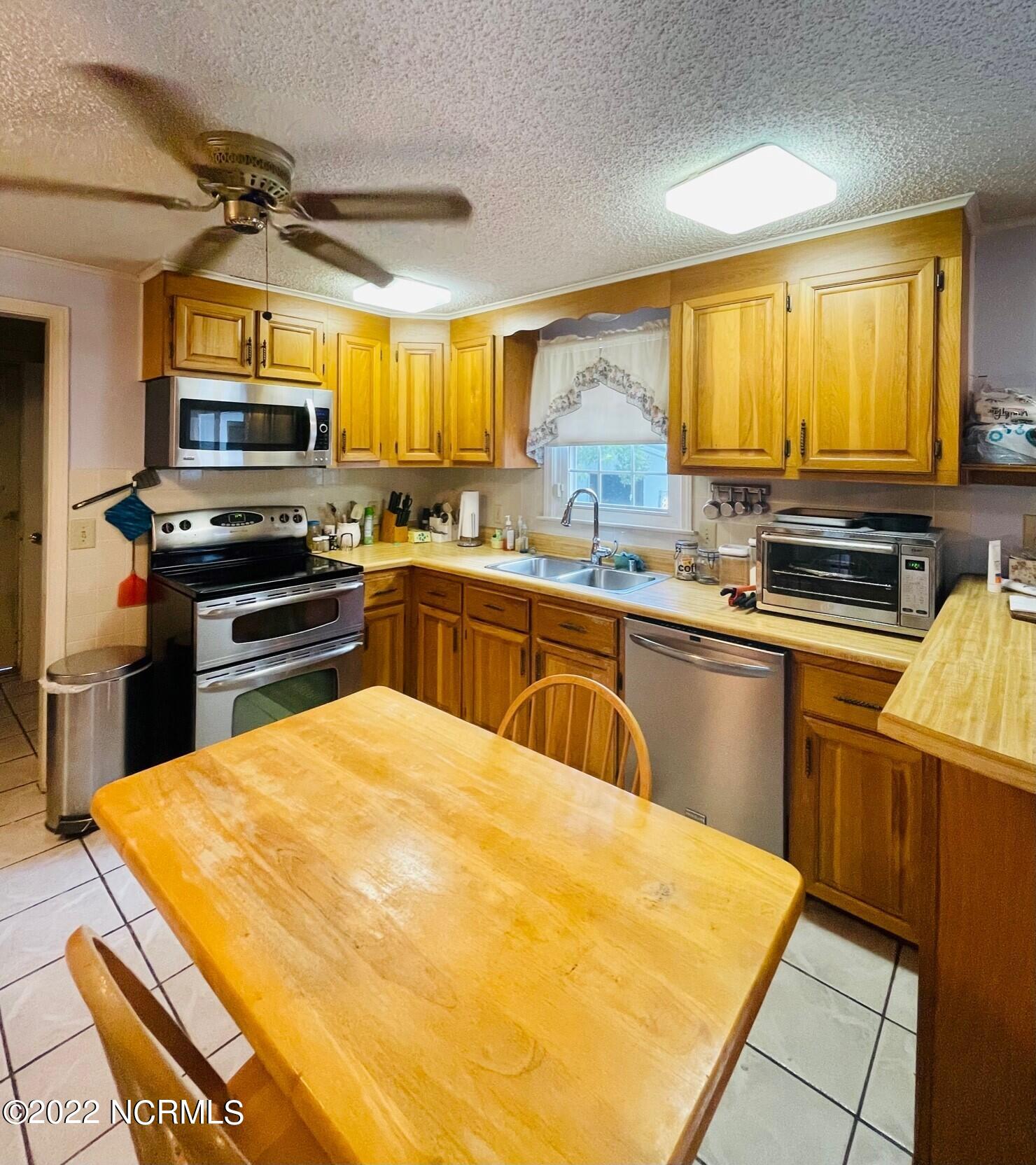 10 Fort Island Road Eure, NC 27935 - Photo 8 of 34 kitchen 2