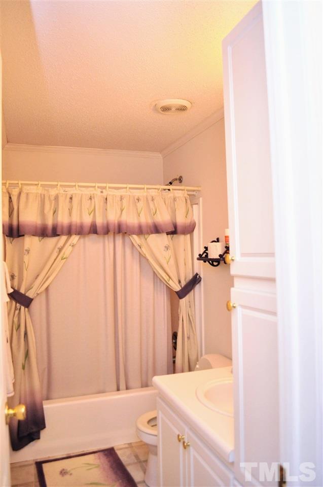 2737 Leasburg Road Roxboro, NC 27574 - Photo 14 of 30
