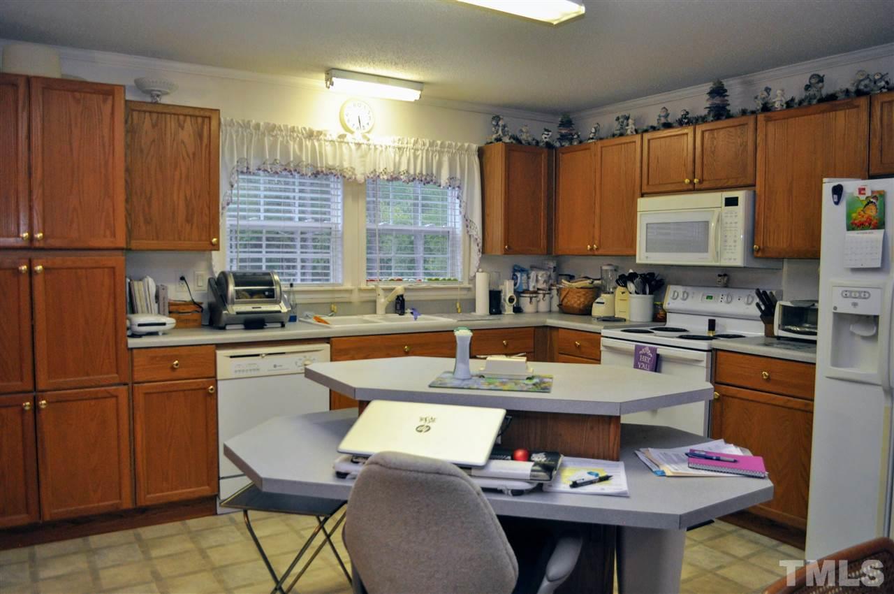 2737 Leasburg Road Roxboro, NC 27574 - Photo 19 of 30