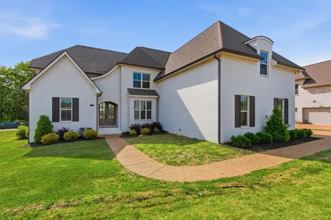 $1,079,000 | 106 Arkstone Ln Spring Hill, Spring Hill, TN 37174