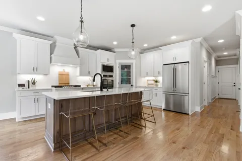 $1,079,000 | 106 Arkstone Ln Spring Hill, Spring Hill, TN 37174
