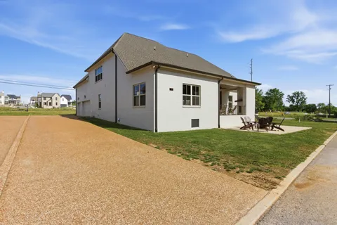 $1,079,000 | 106 Arkstone Ln Spring Hill, Spring Hill, TN 37174