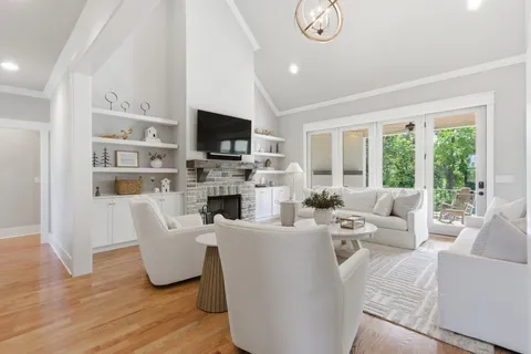 $1,079,000 | 106 Arkstone Ln Spring Hill, Spring Hill, TN 37174