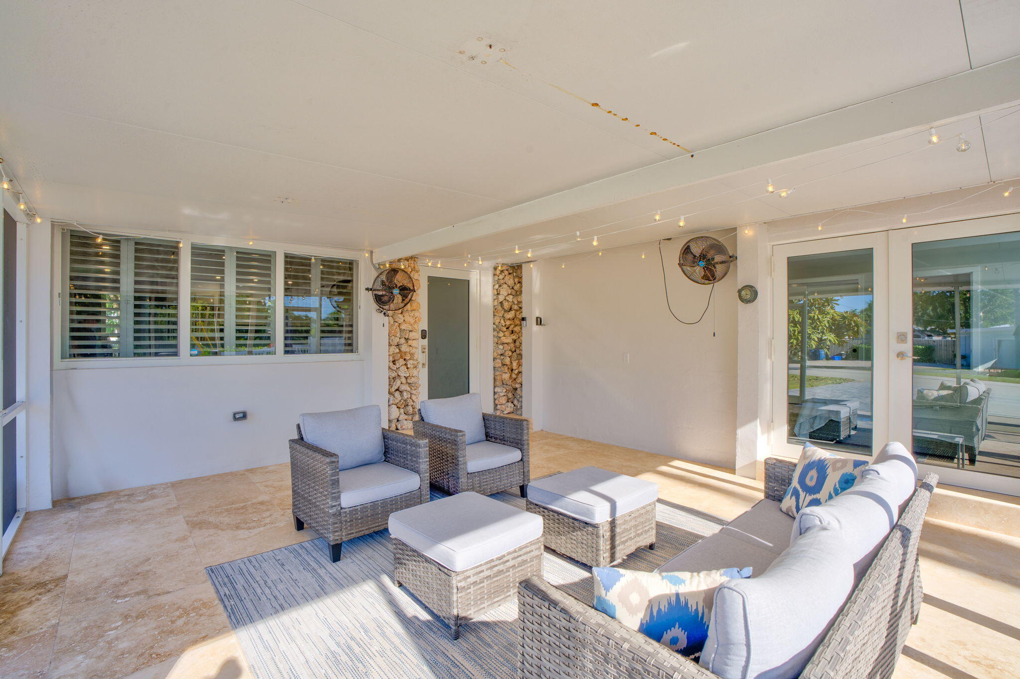 222 2nd Road Key Largo, FL 33037 - Photo 29 of 43 a living room with furniture and a large window