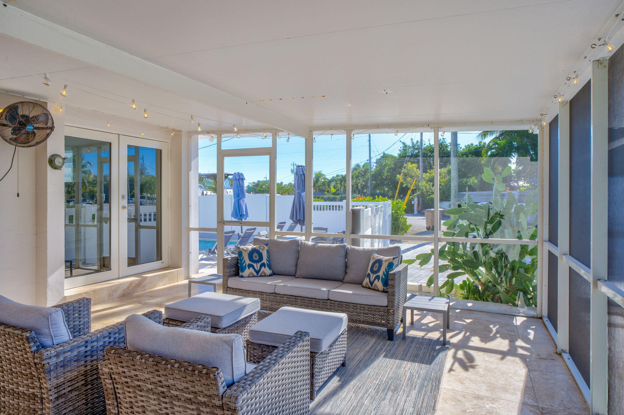 222 2nd Road Key Largo, FL 33037 - Photo 30 of 43 a living room with furniture and a large window