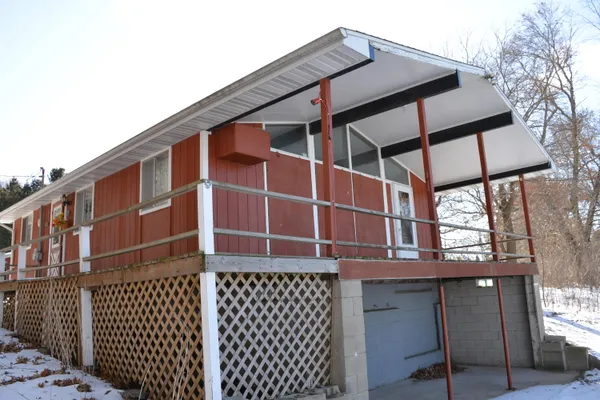 $324,900 | N2253 West Main Street, Weyauwega, WI 54983