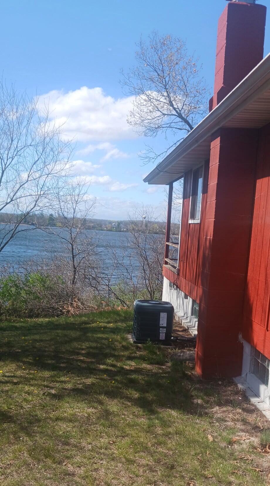 N2253 West Main Street Weyauwega, WI 54983 - Photo 7 of 48 House 4