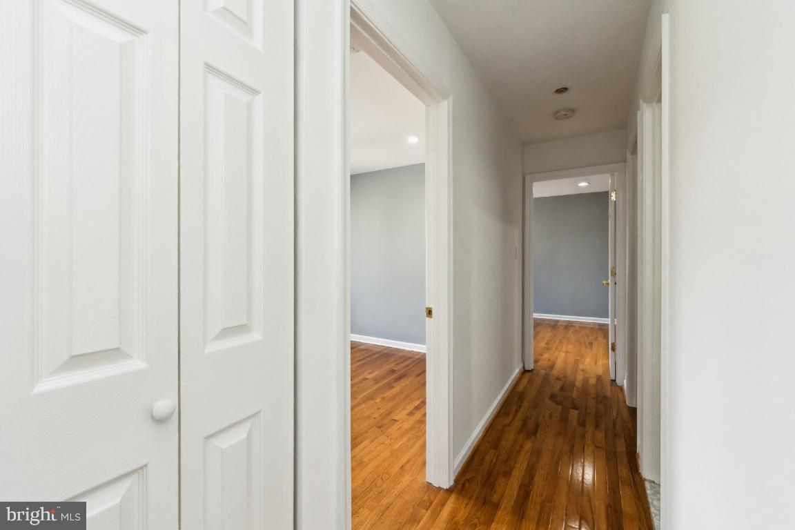 9278 Adelphi Road, Unit 301 Hyattsville, MD 20783 - Photo 21 of 35 Hallway